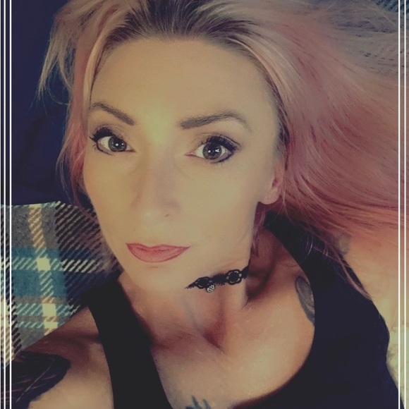 Meet your Posher, Shawna - Picture 5 of 16